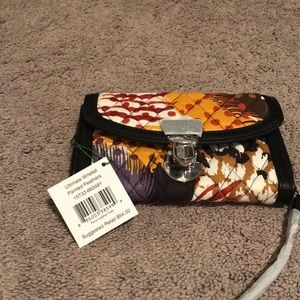 Vera Bradley Ladies wristlet